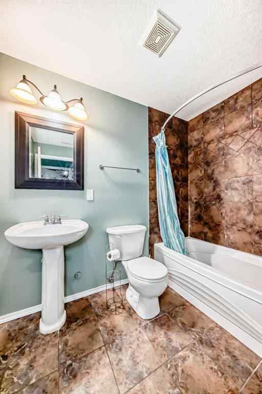 MLS® A2244741 - 108 Coalbanks Boulevard W in Copperwood Lethbridge, Residential