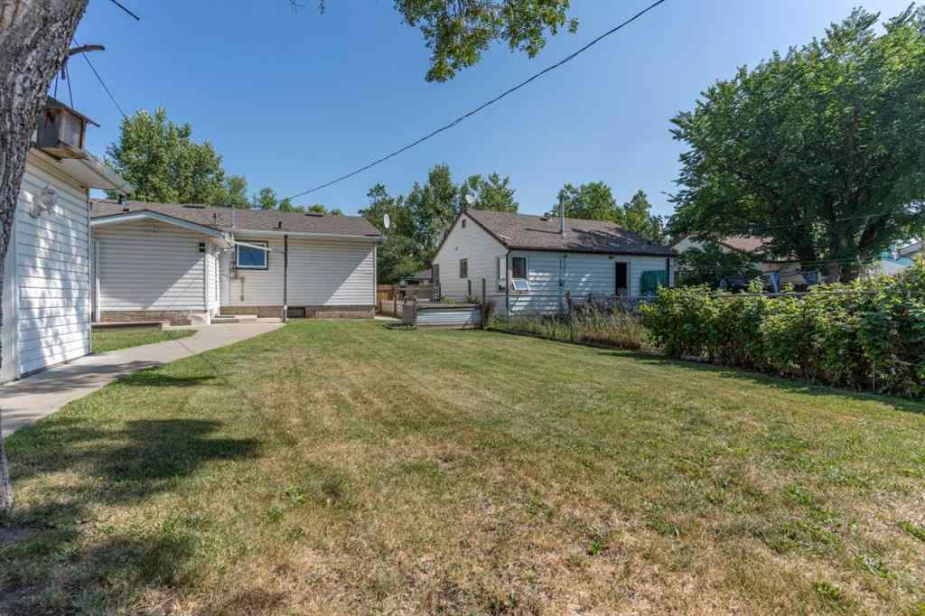 MLS® A2244742 - 5235 56 Avenue  in NONE Viking, Residential
