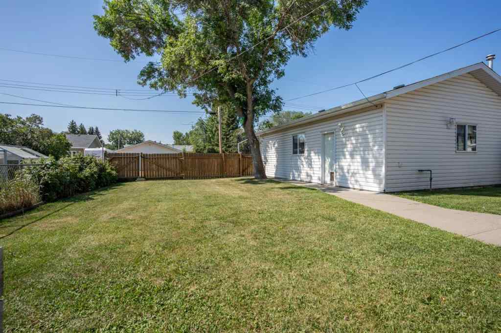 MLS® A2244742 - 5235 56 Avenue  in NONE Viking, Residential
