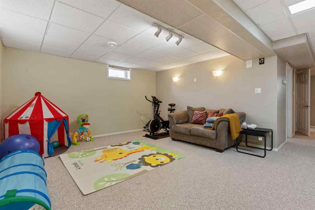 MLS® A2244742 - 5235 56 Avenue  in NONE Viking, Residential