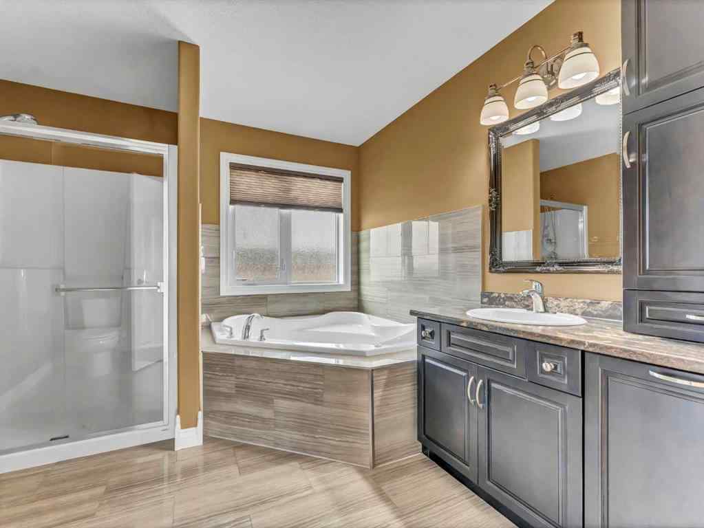 MLS® A2244744 - 356 Somerside Crescent SE in Southland Medicine Hat, Residential