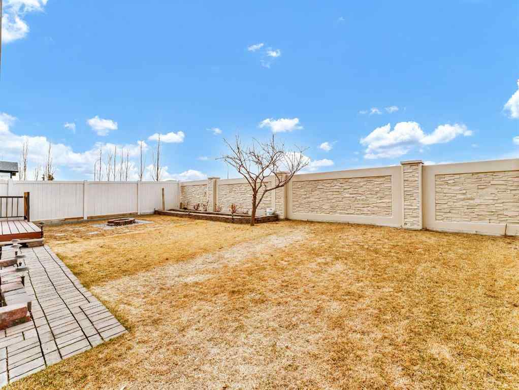 MLS® A2244744 - 356 Somerside Crescent SE in Southland Medicine Hat, Residential