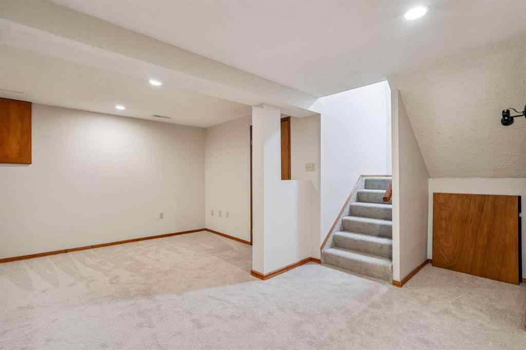 MLS® A2244757 - Unit #72 2300 Oakmoor Drive SW in Palliser Calgary, Residential