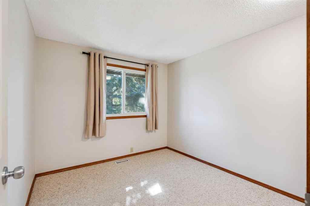 MLS® A2244757 - Unit #72 2300 Oakmoor Drive SW in Palliser Calgary, Residential