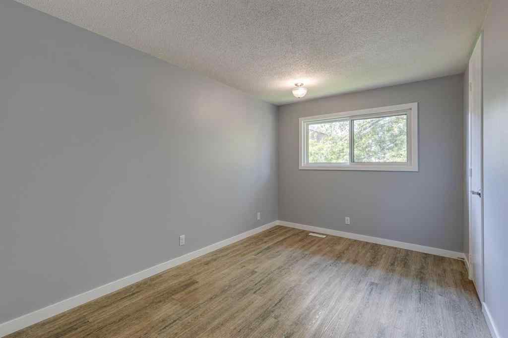 MLS® A2244760 - 72 Aspen Crescent SE in Airdrie Meadows Airdrie, Residential