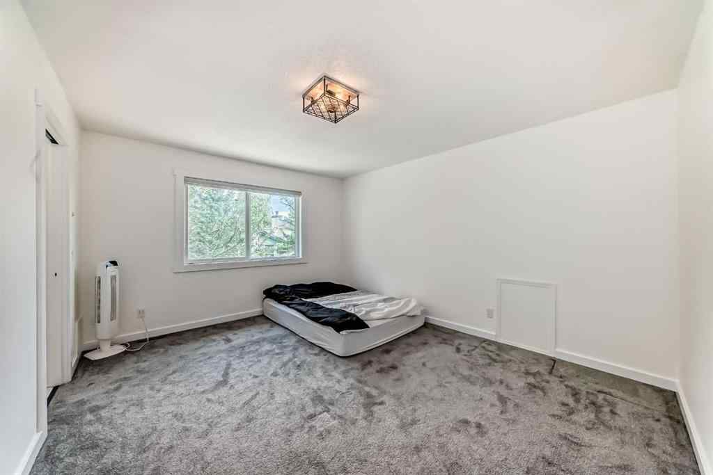 MLS® A2244769 - 51 Douglas Woods Hill SE in Douglasdale/Glen Calgary, Residential