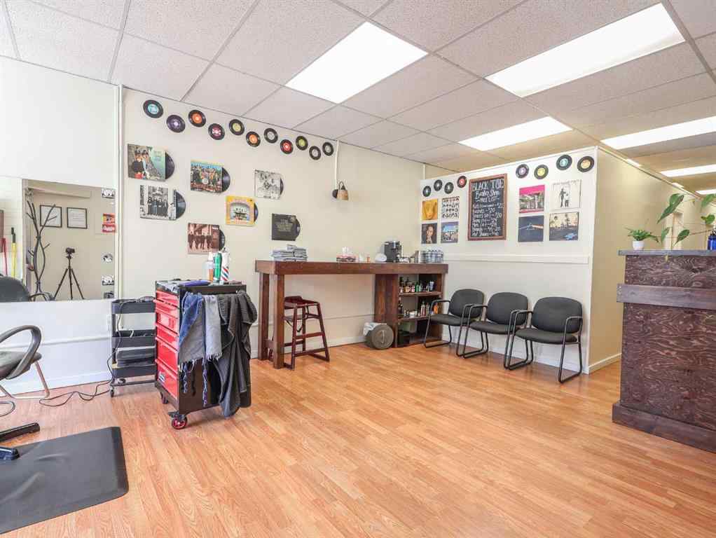 MLS® A2244776 - 5002 50 Street  in Downtown West Stettler, Commercial