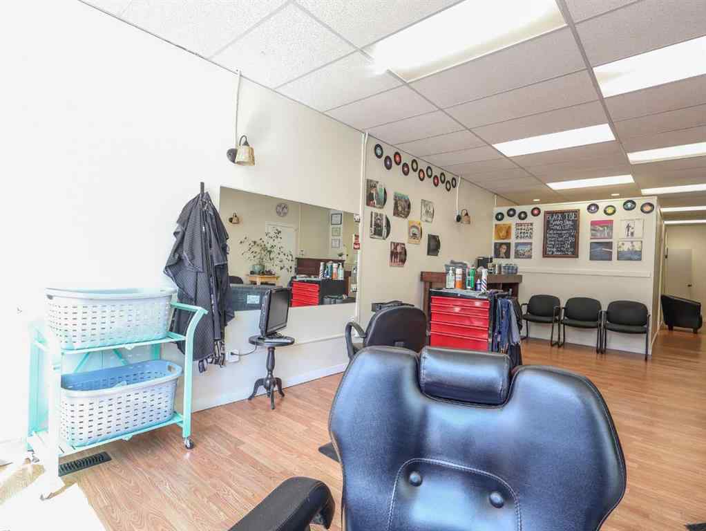 MLS® A2244776 - 5002 50 Street  in Downtown West Stettler, Commercial