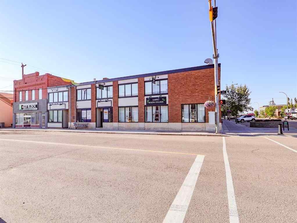 MLS® A2244776 - 5002 50 Street  in Downtown West Stettler, Commercial