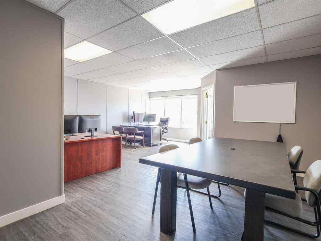 MLS® A2244776 - 5002 50 Street  in Downtown West Stettler, Commercial