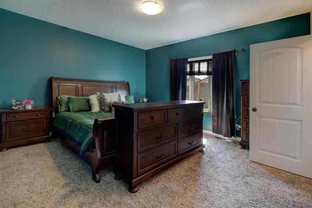 MLS® A2244777 - 201 11A Avenue NE in NONE Sundre, Residential