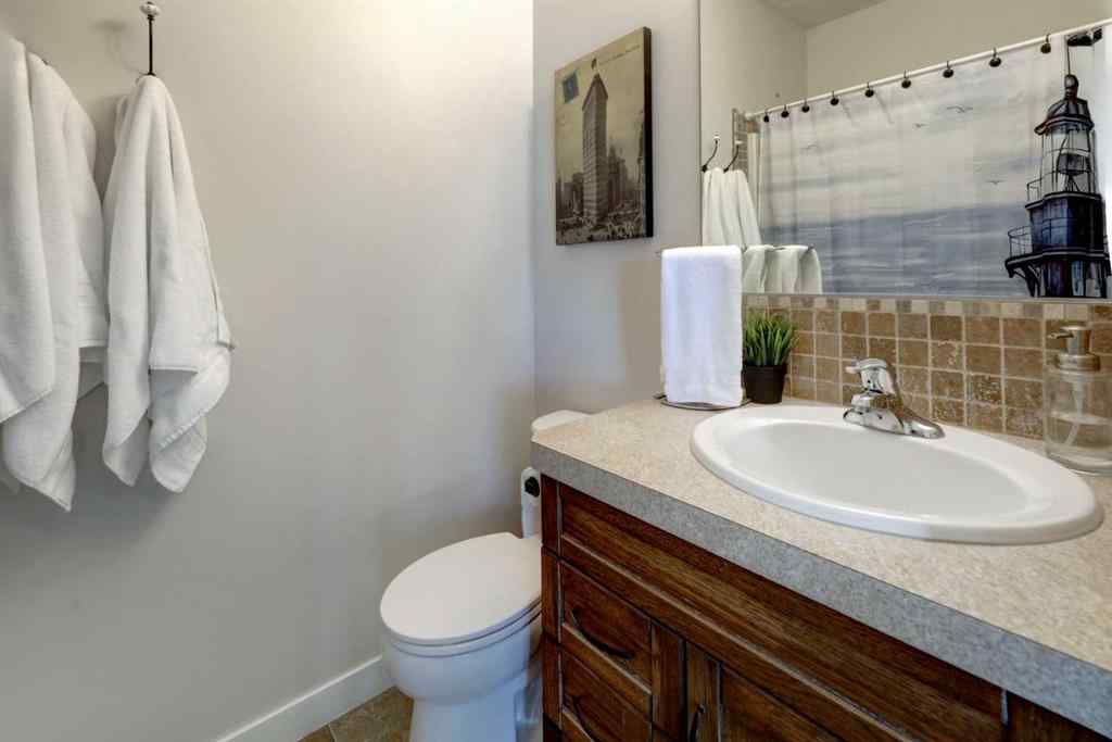 MLS® A2244777 - 201 11A Avenue NE in NONE Sundre, Residential