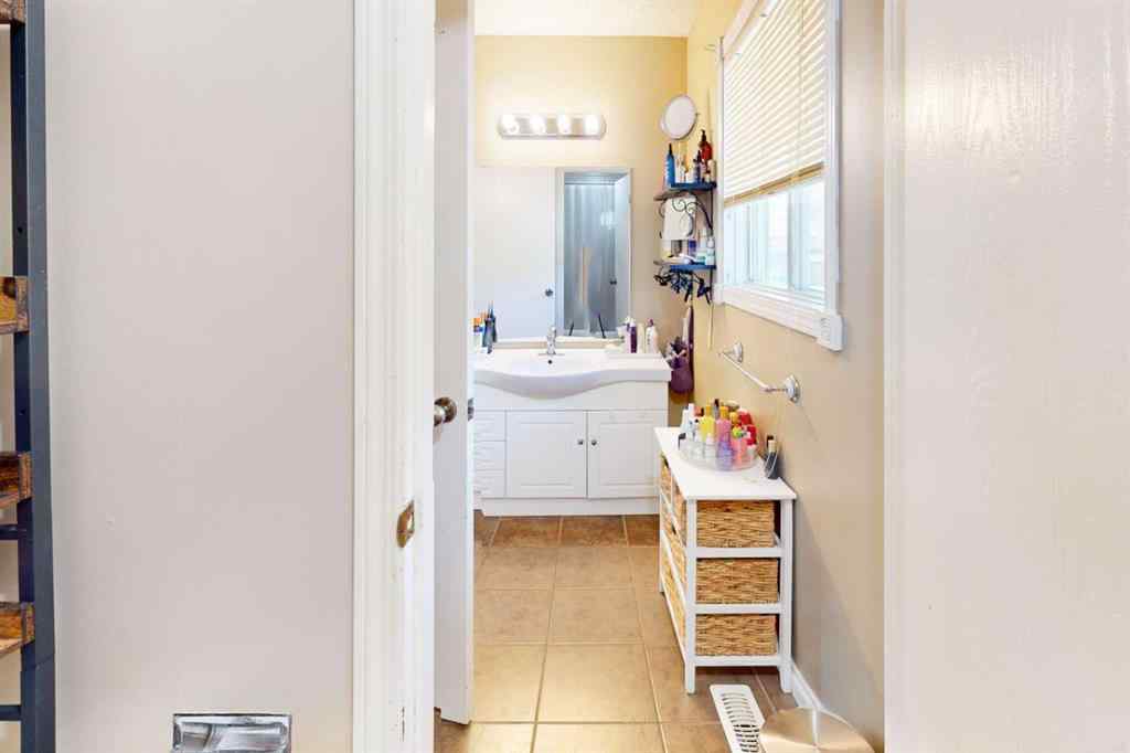 MLS® A2244781 - 110 Goodwin Place  in Grayling Terrace Fort McMurray, Residential