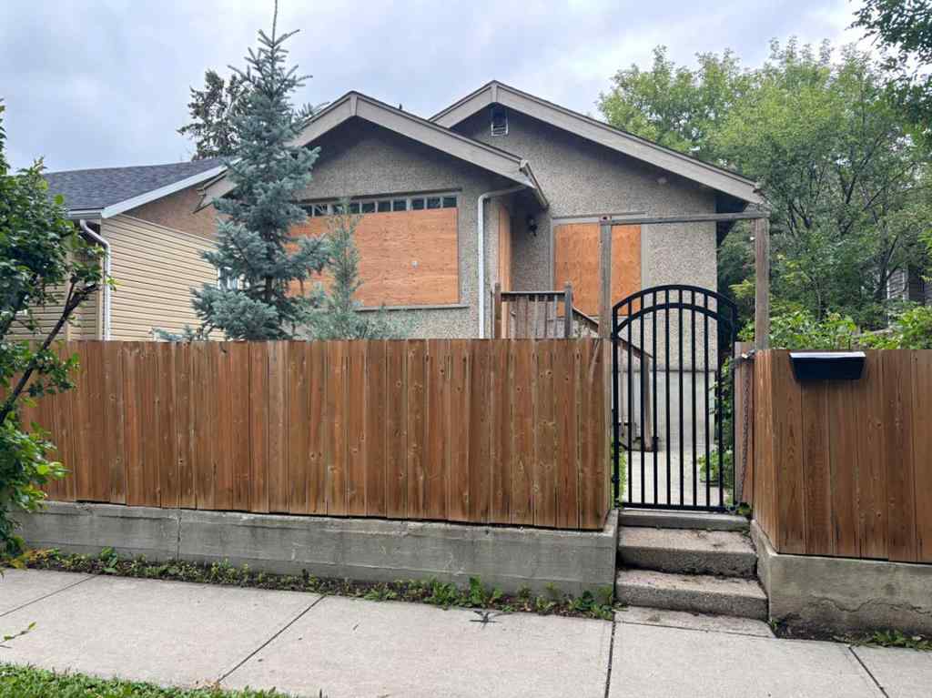 MLS® A2244785 - 905 1 Street NW in Crescent Heights Calgary, Residential