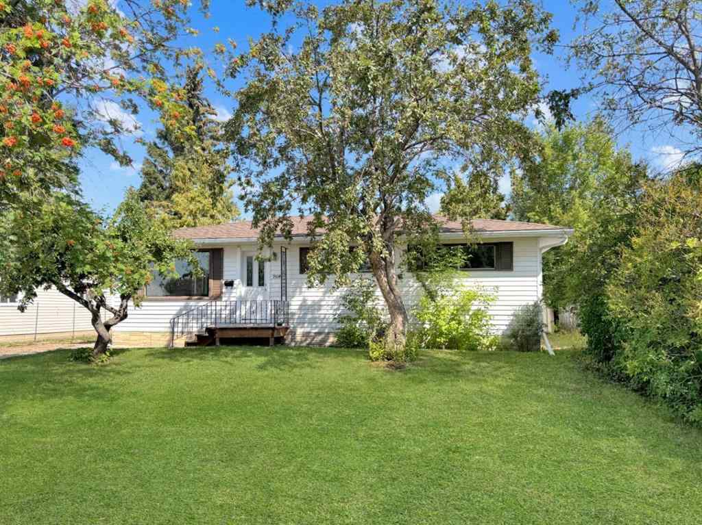 MLS® A2244801 - 9514 99 Avenue  in Smith Grande Prairie, Residential