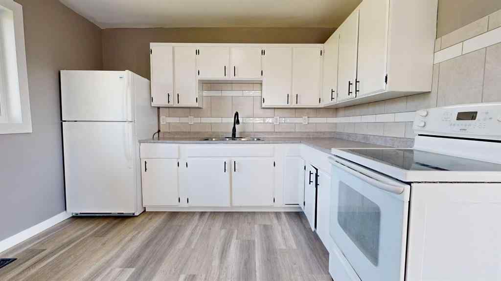 MLS® A2244801 - 9514 99 Avenue  in Smith Grande Prairie, Residential