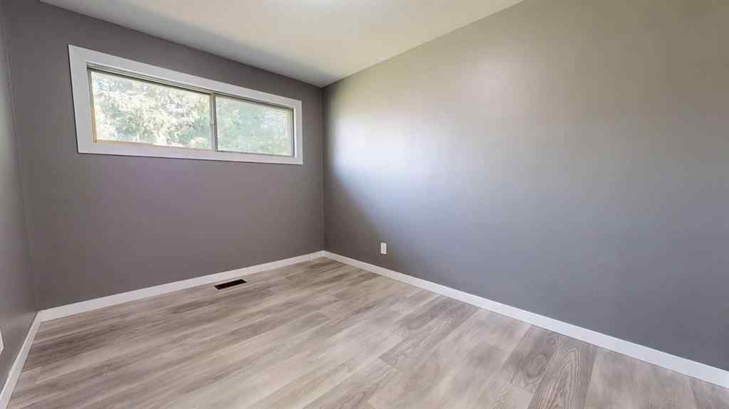 MLS® A2244801 - 9514 99 Avenue  in Smith Grande Prairie, Residential