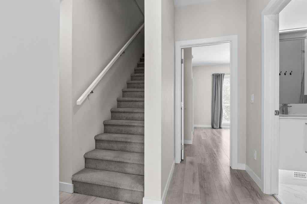 MLS® A2244805 - 4060 Kovitz Lane NW in University District Calgary, Residential