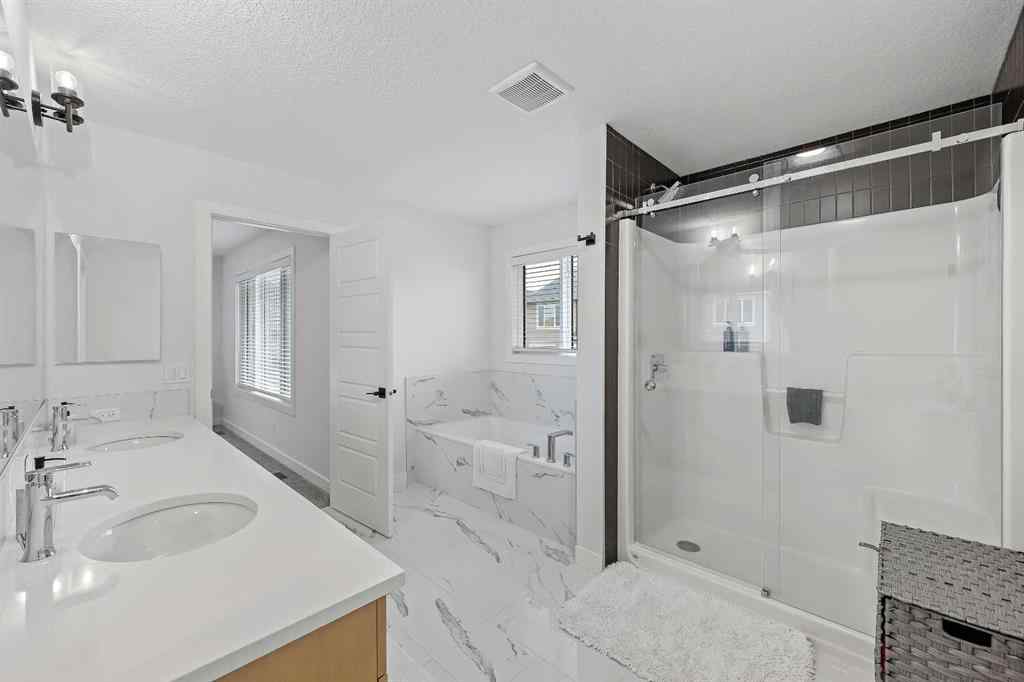 MLS® A2244807 - 931 Langholm Drive SE in Lanark Airdrie, Residential