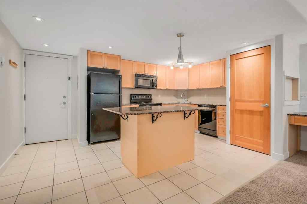 MLS® A2244815 - Unit #101 1424 22 Avenue SW in Bankview Calgary, Residential