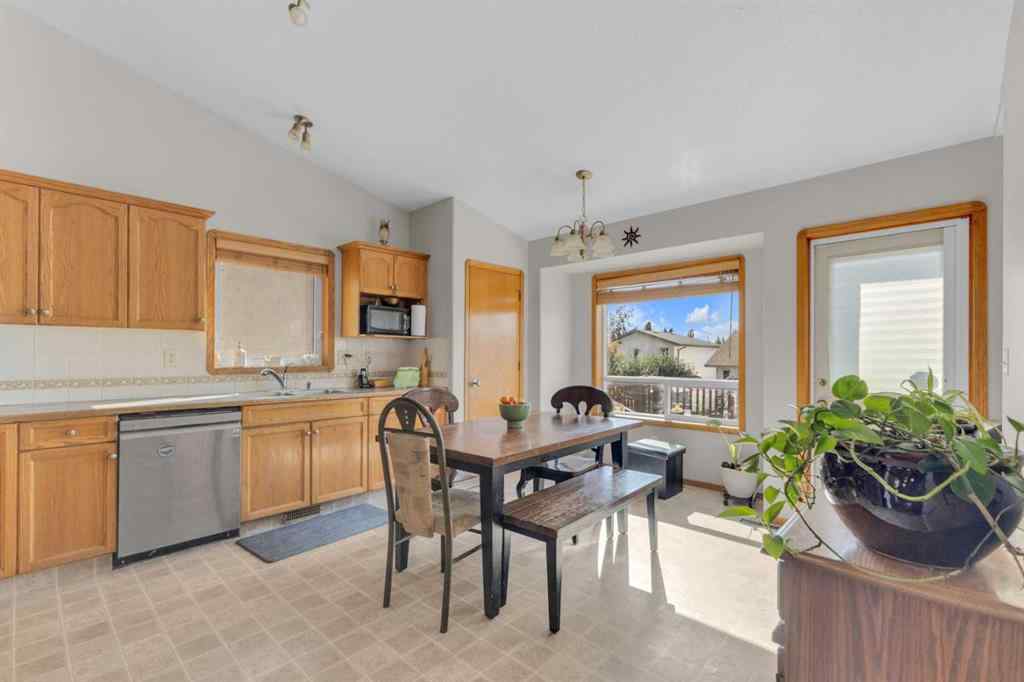 MLS® A2244823 - 77 Duval Crescent  in Davenport Red Deer, Residential