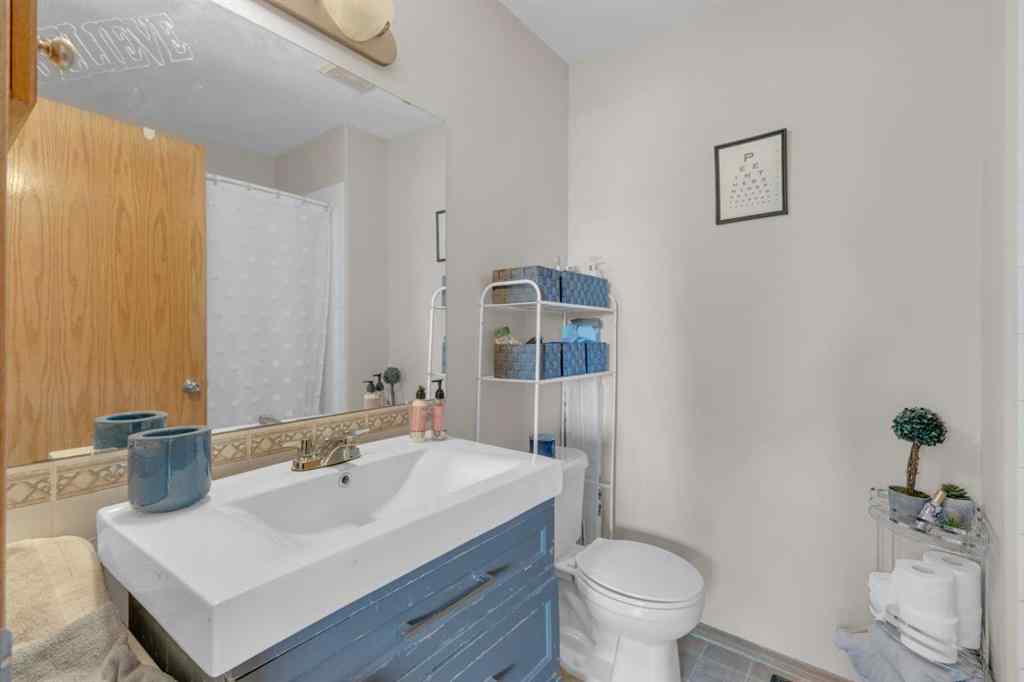 MLS® A2244823 - 77 Duval Crescent  in Davenport Red Deer, Residential