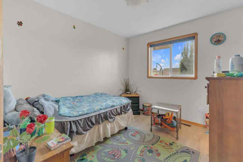 MLS® A2244823 - 77 Duval Crescent  in Davenport Red Deer, Residential