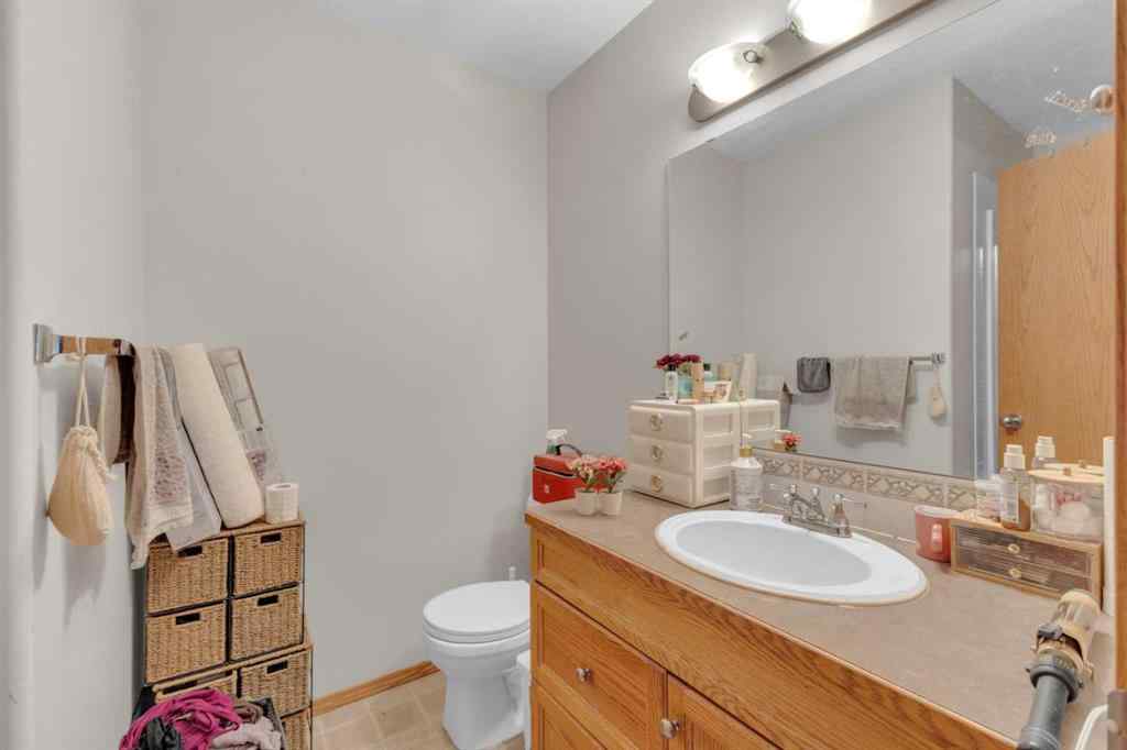 MLS® A2244823 - 77 Duval Crescent  in Davenport Red Deer, Residential