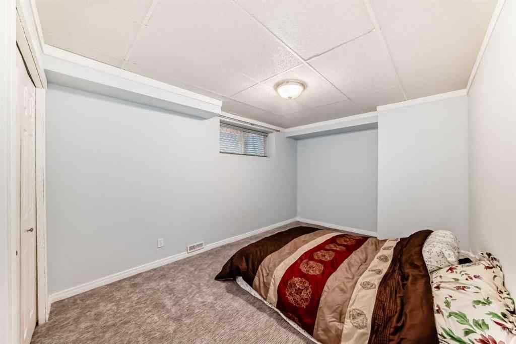 MLS® A2244833 - 125 New Brighton Manor SE in New Brighton Calgary, Residential