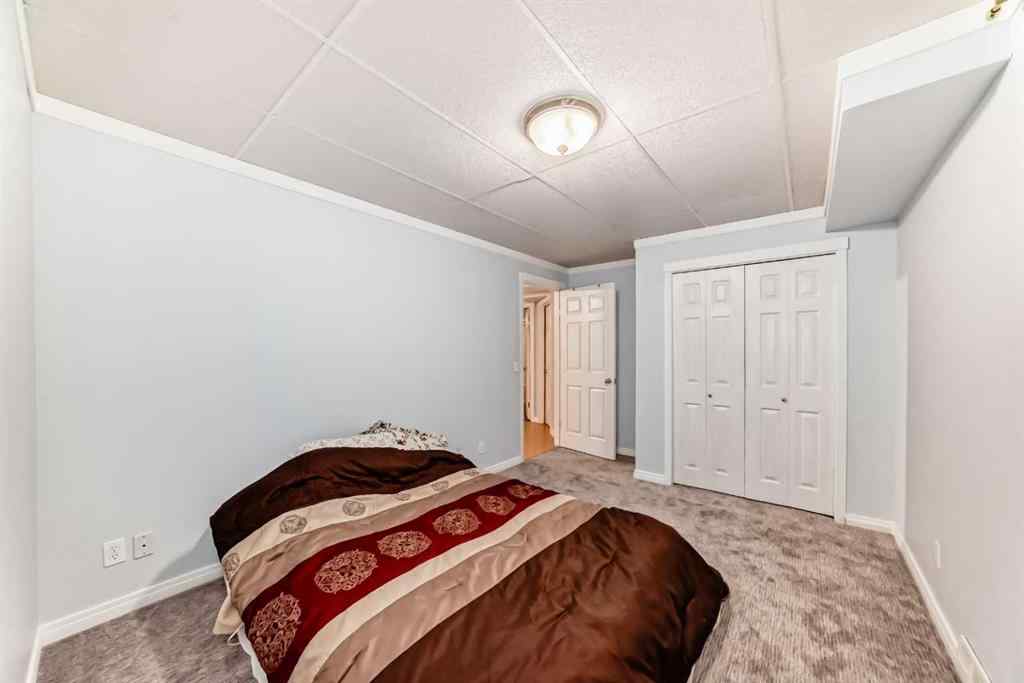 MLS® A2244833 - 125 New Brighton Manor SE in New Brighton Calgary, Residential