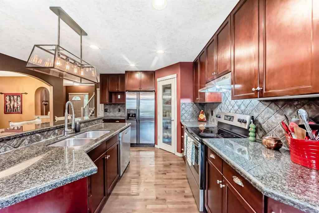 MLS® A2244833 - 125 New Brighton Manor SE in New Brighton Calgary, Residential