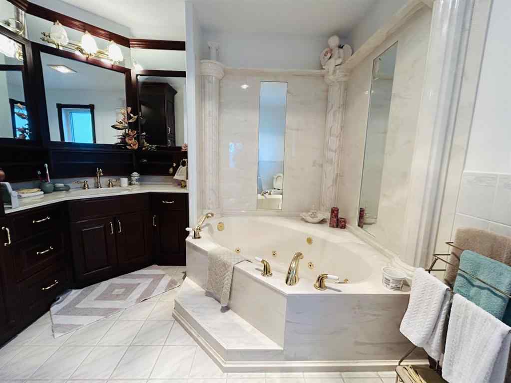 MLS® A2244835 - 213 5 Avenue E in NONE Oyen, Residential