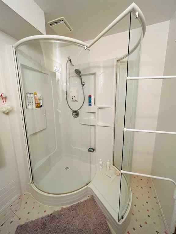 MLS® A2244835 - 213 5 Avenue E in NONE Oyen, Residential