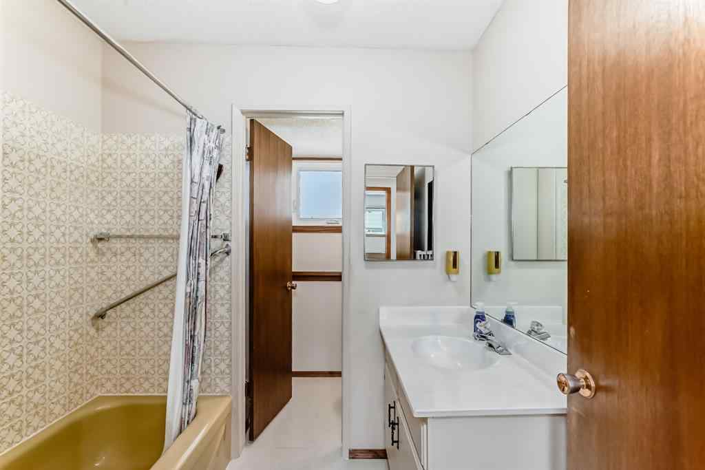 MLS® A2244842 - 156 Whiteview Close NE in Whitehorn Calgary, Residential