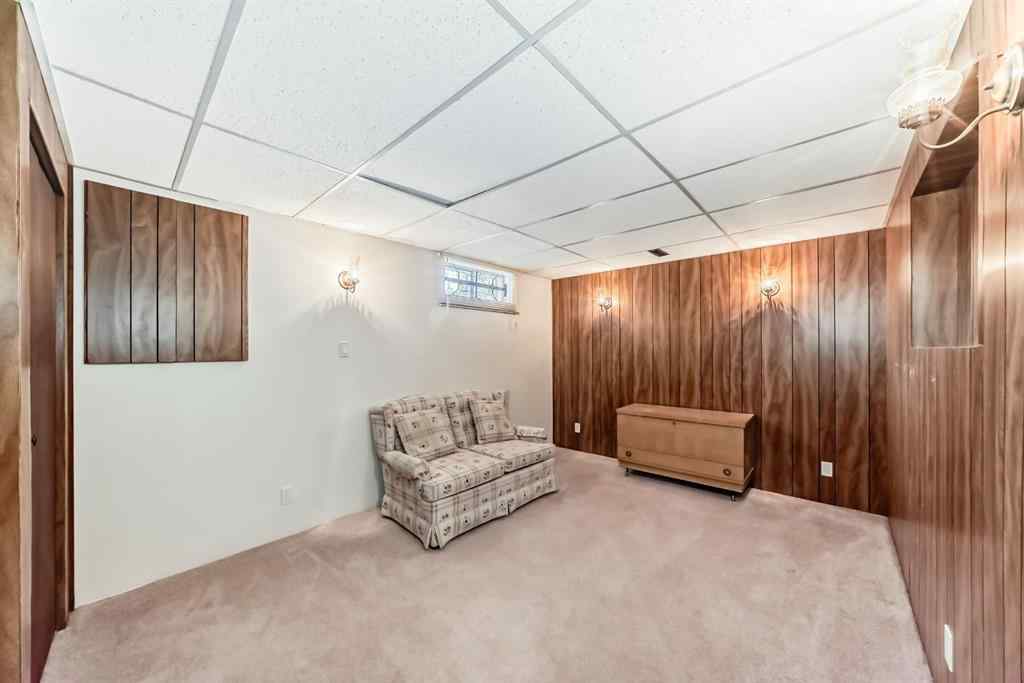 MLS® A2244842 - 156 Whiteview Close NE in Whitehorn Calgary, Residential