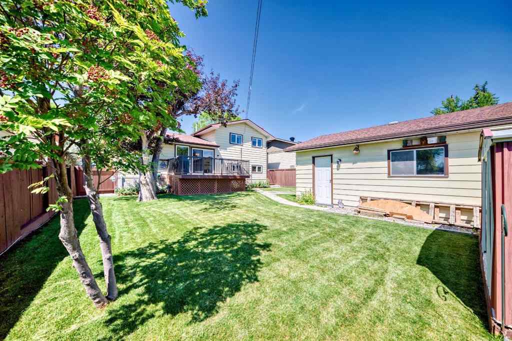MLS® A2244842 - 156 Whiteview Close NE in Whitehorn Calgary, Residential