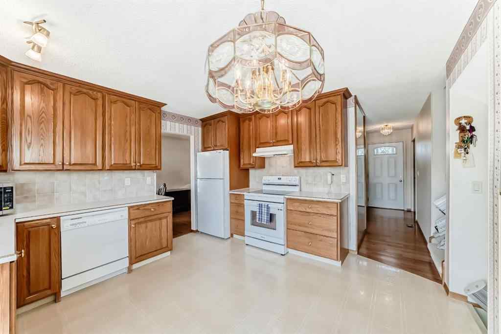 MLS® A2244842 - 156 Whiteview Close NE in Whitehorn Calgary, Residential