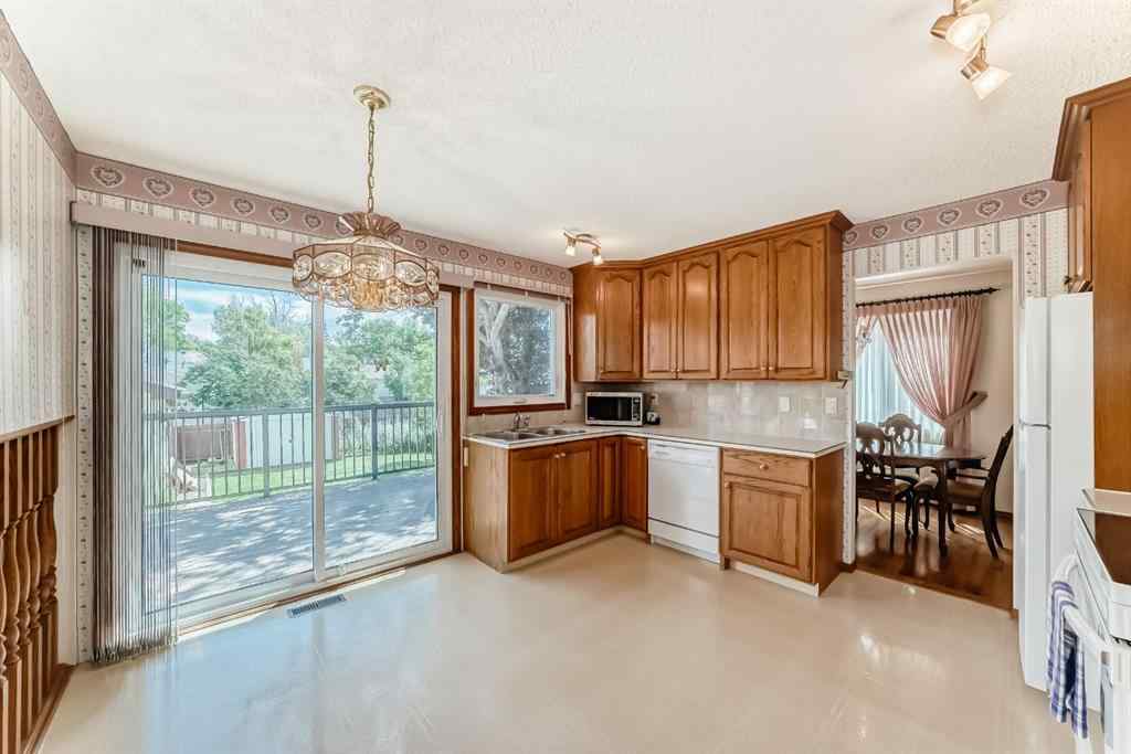 MLS® A2244842 - 156 Whiteview Close NE in Whitehorn Calgary, Residential