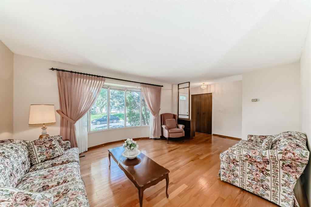MLS® A2244842 - 156 Whiteview Close NE in Whitehorn Calgary, Residential