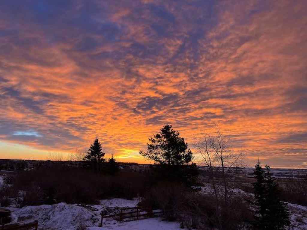 MLS® A2244850 - 40091 Big Hill Road  in NONE Rural Rocky View County, Residential