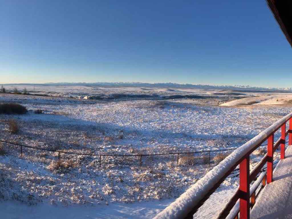 MLS® A2244850 - 40091 Big Hill Road  in NONE Rural Rocky View County, Residential