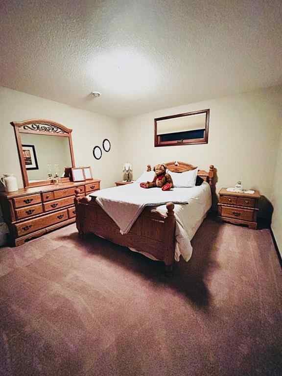 MLS® A2244855 - 402 5 Avenue E in NONE Oyen, Residential