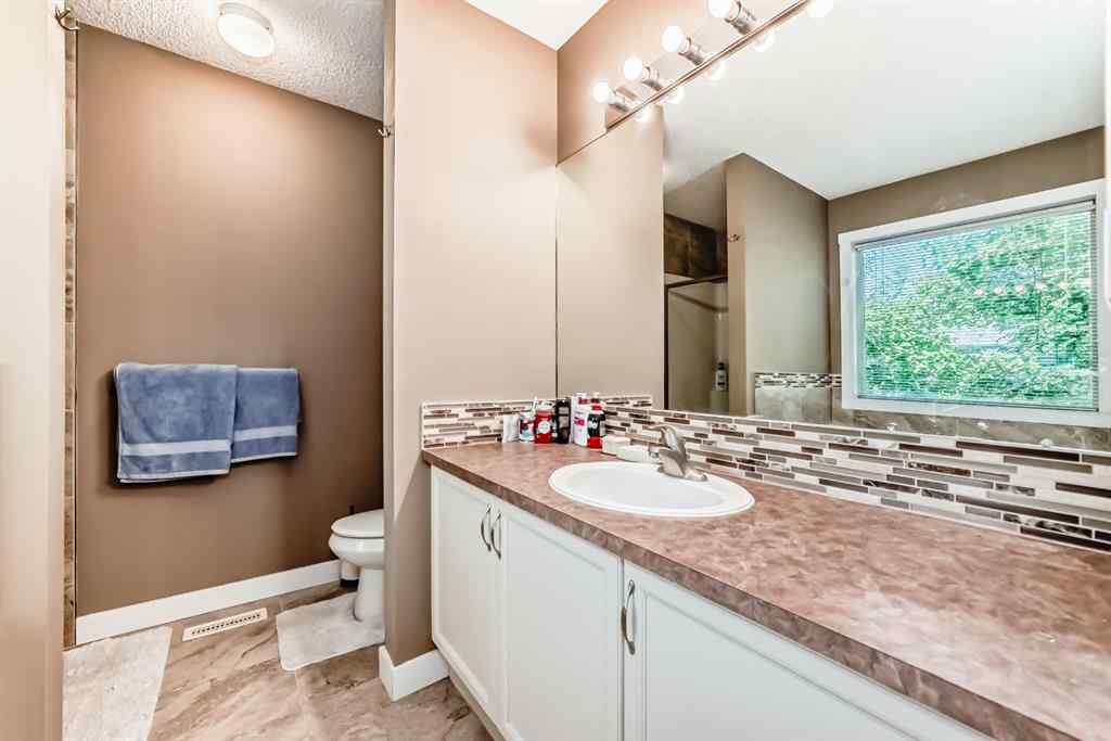 MLS® A2244857 - 156 Westcreek Pond  in West Creek Chestermere, Residential
