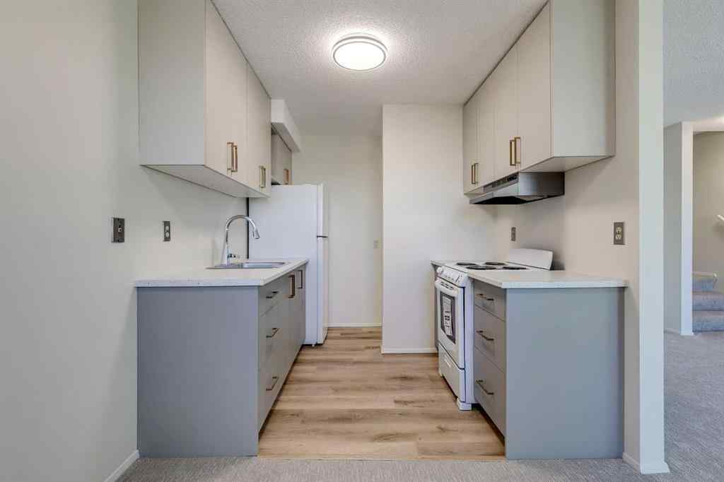 MLS® A2244864 - Unit #203 3615B 49 Street NW in Varsity Calgary, Residential