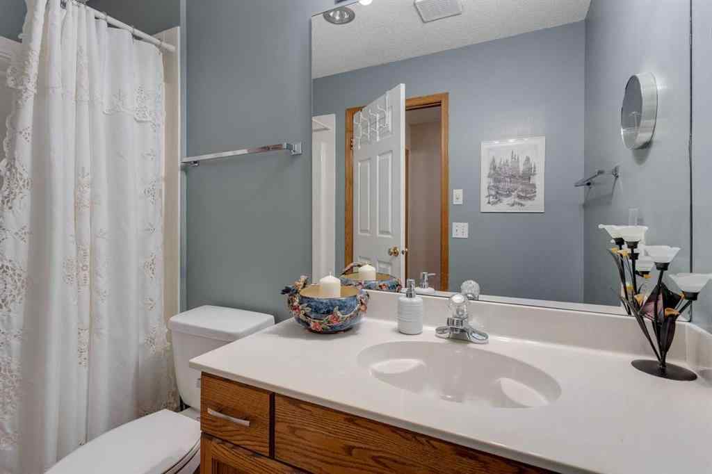 MLS® A2244867 - 52 Harvest Lake Villas NE in Harvest Hills Calgary, Residential
