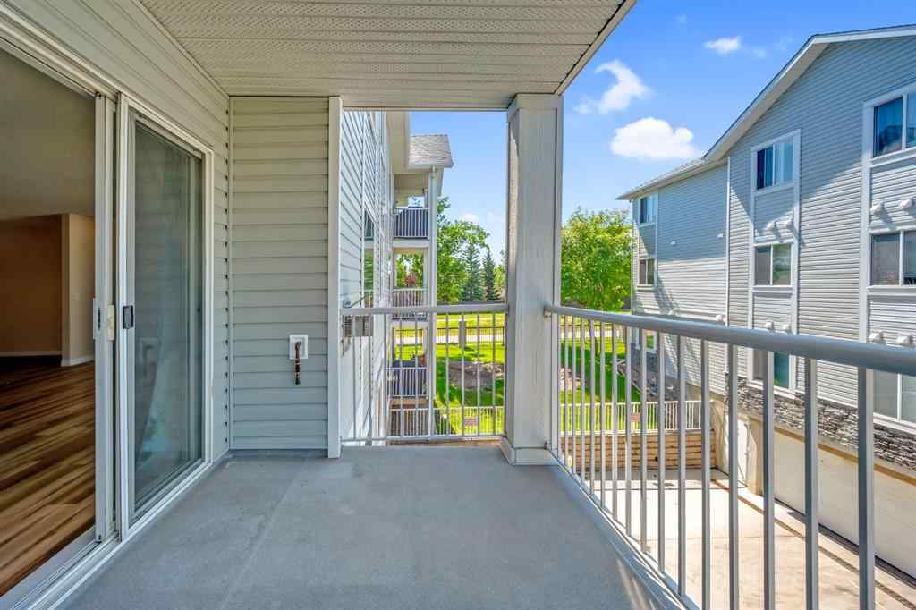 MLS® A2244870 - Unit #204 4204 Valleyview Park SE in Dover Calgary, Residential