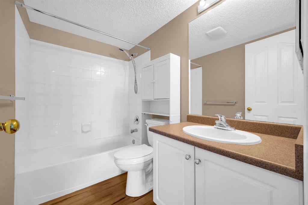 MLS® A2244870 - Unit #204 4204 Valleyview Park SE in Dover Calgary, Residential