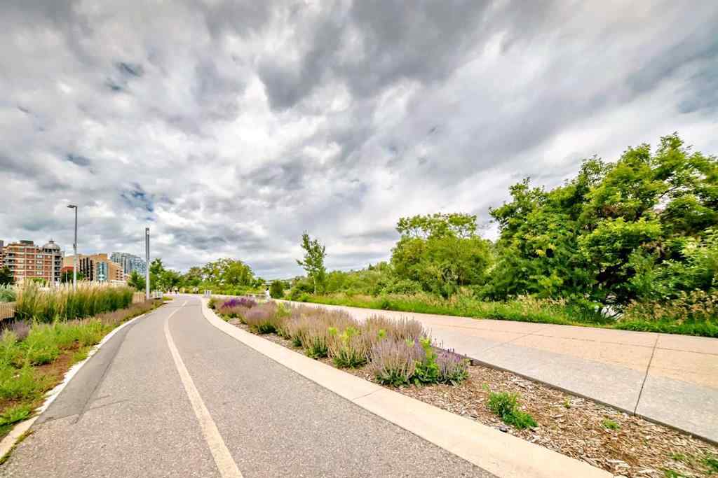 MLS® A2244875 - Unit #165 333 Riverfront Avenue SE in Downtown East Village Calgary, Residential