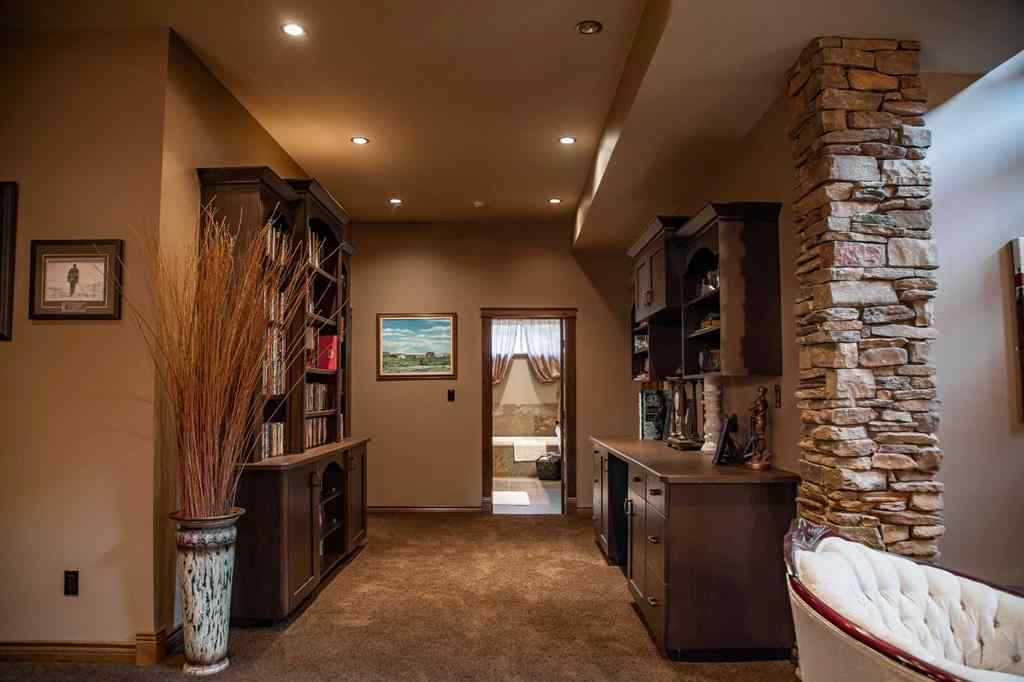 MLS® A2244888 - 13 Chinook Crescent  in NONE High Level, Residential