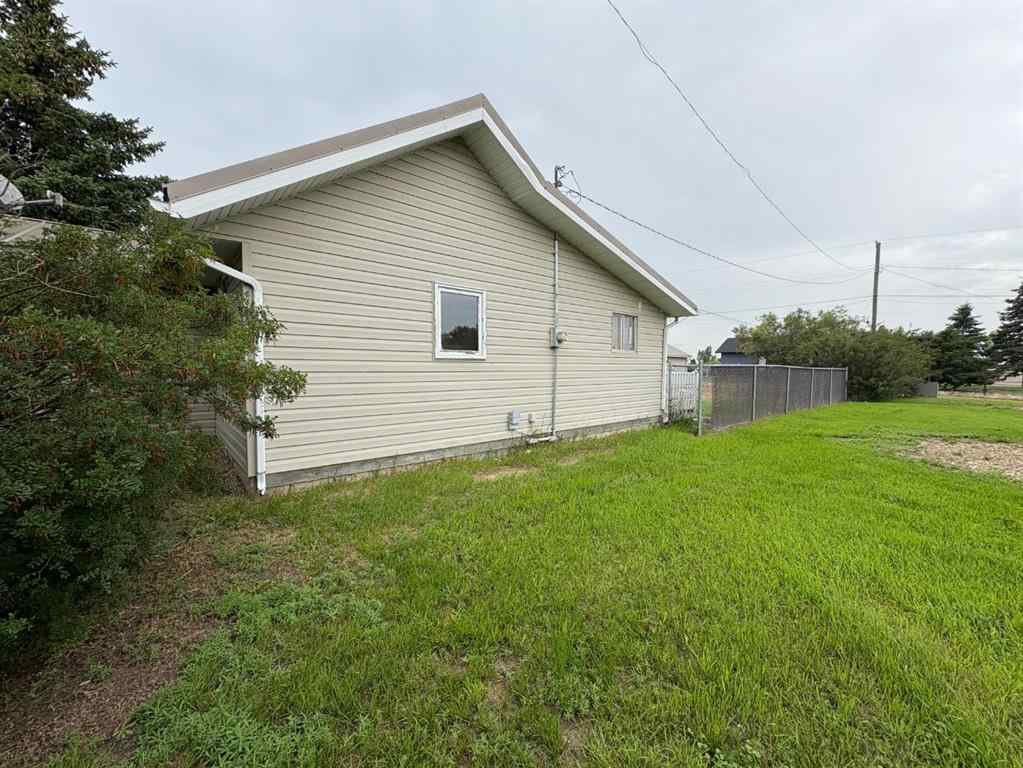 MLS® A2244895 - 15 1 Avenue E in NONE Acadia Valley, Residential